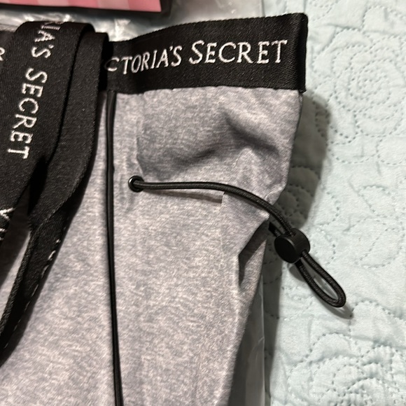 Victoria’s Secret tote bag - Picture 4 of 6